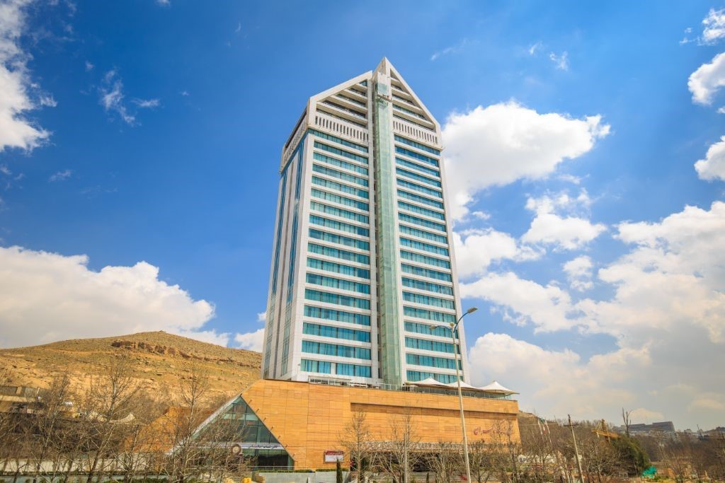 فندق چمران شیراز