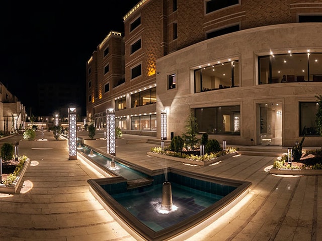 Zandieh Shiraz Hotel